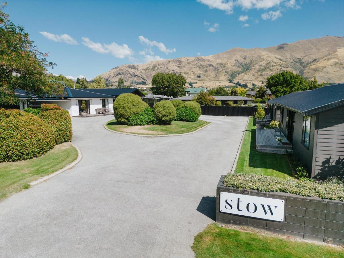 5 - Delightful Space In Tranquil Neighbourhood, Close To The Lake ワナカ エクステリア 写真